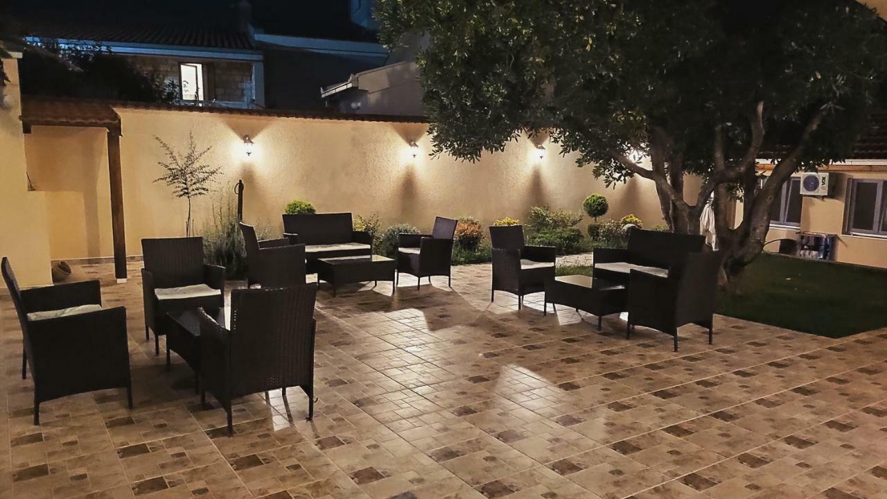 Apartments Villa Jagoda Сутоморе Экстерьер фото
